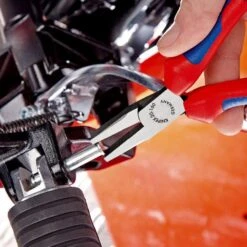 Knipex Flachzange 2002160, 160mm, Mehrkomponenten-Hülle, Schwarz Atramentiert -Bottcher AG 47b9547d4dba4f5d1abafd17520c64b6b43f0e93 flachzange knipex 2002160 160mm