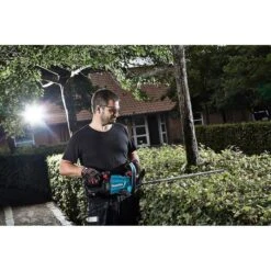 Makita DUH502Z Akku-Heckenschere 18V 50cm Schnittlänge -Bottcher AG 4ad8efafb7153fb1ee38778b304399fdfef320f2 heckenschere makita duh502z akku