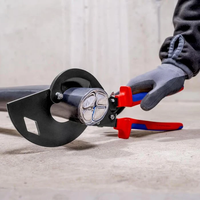 Knipex Kabelschneider 95 32 320, 320mm, Ratschenprinzip, Dreigang 3 Knipex Kabelschneider 95 32 320, 320mm, Ratschenprinzip, Dreigang – Bild 3